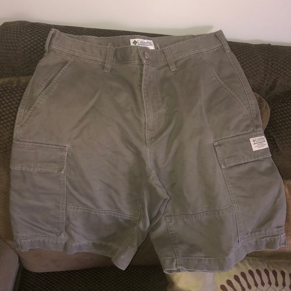 Columbia shorts